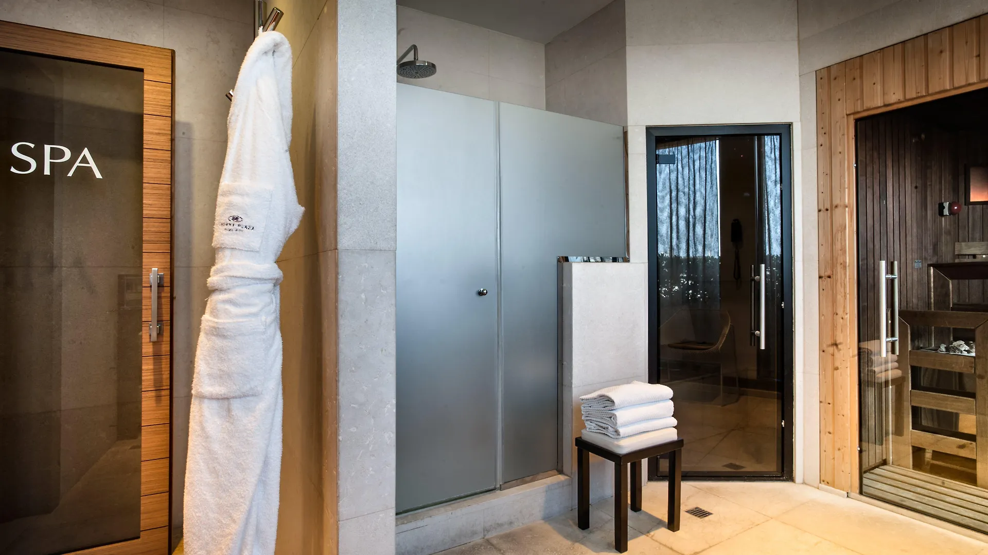 Crowne Plaza Milan City By Ihg Отель