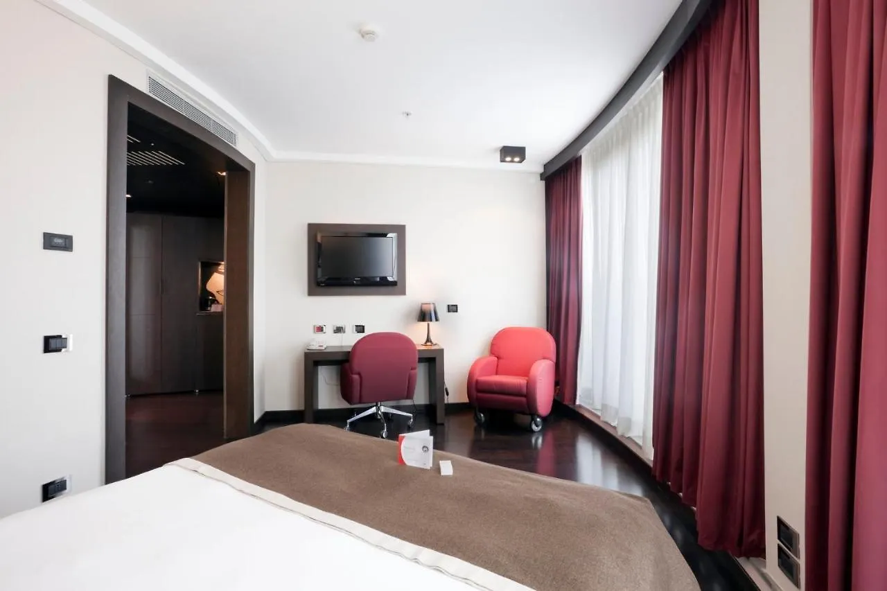 Crowne Plaza Milan City By Ihg Италия