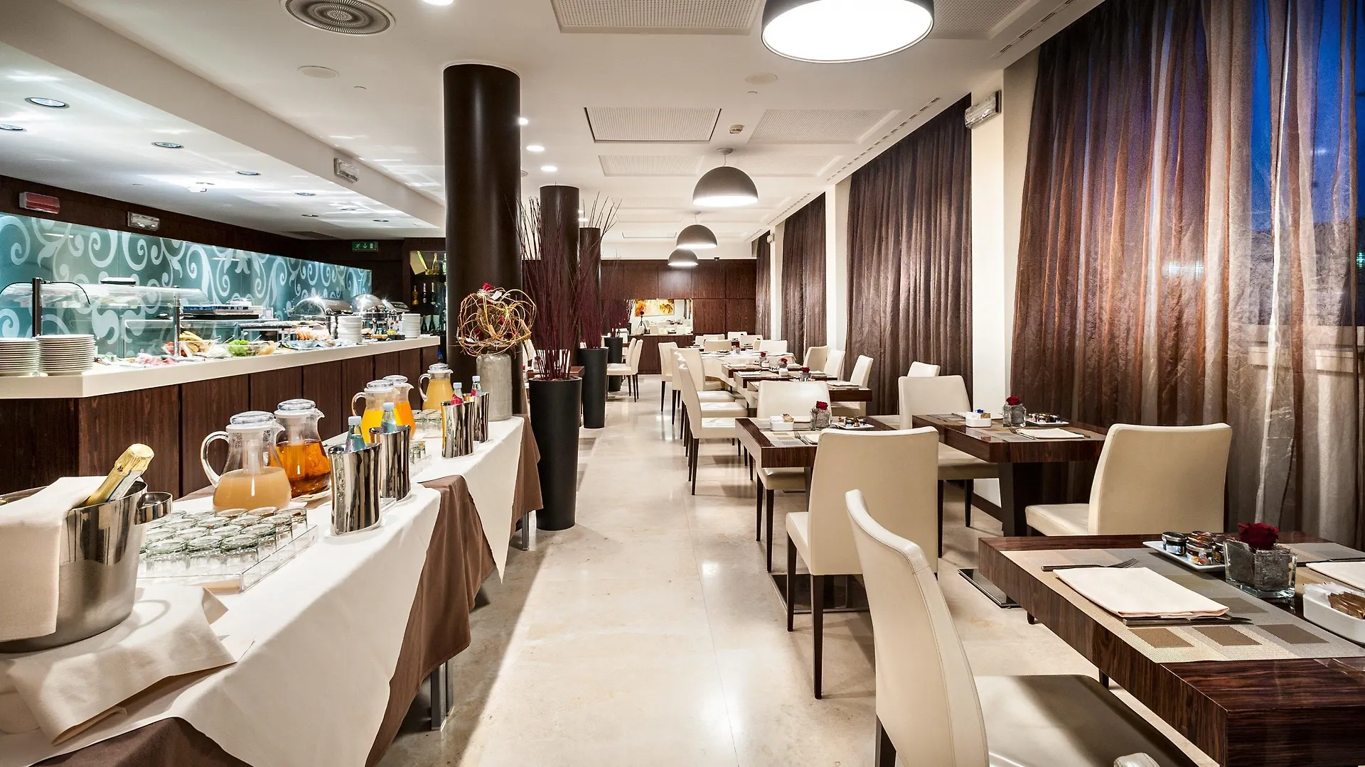 Crowne Plaza Milan City By Ihg Hotel
