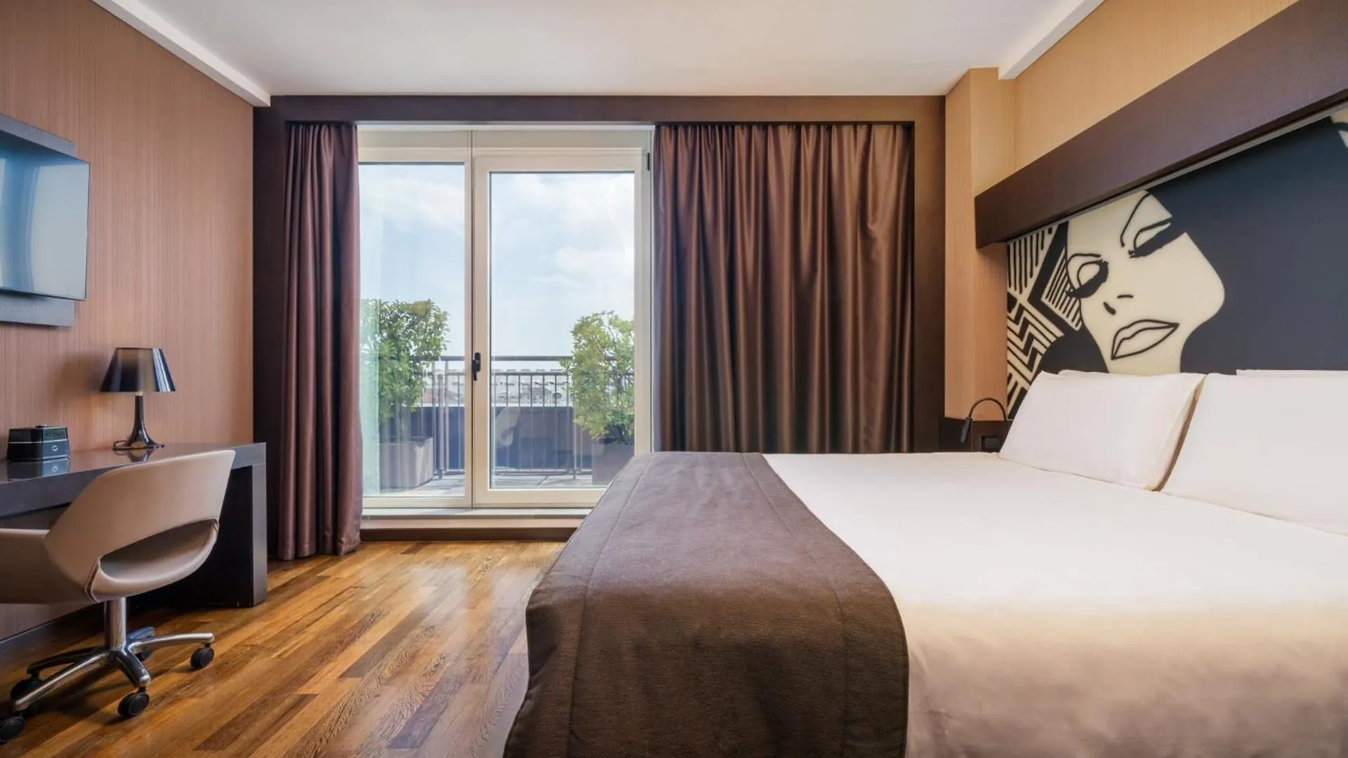 Crowne Plaza Milan City By Ihg Hotel