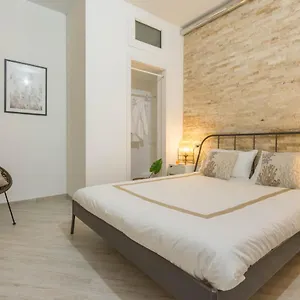 Via San Giacomo 10 Appartement