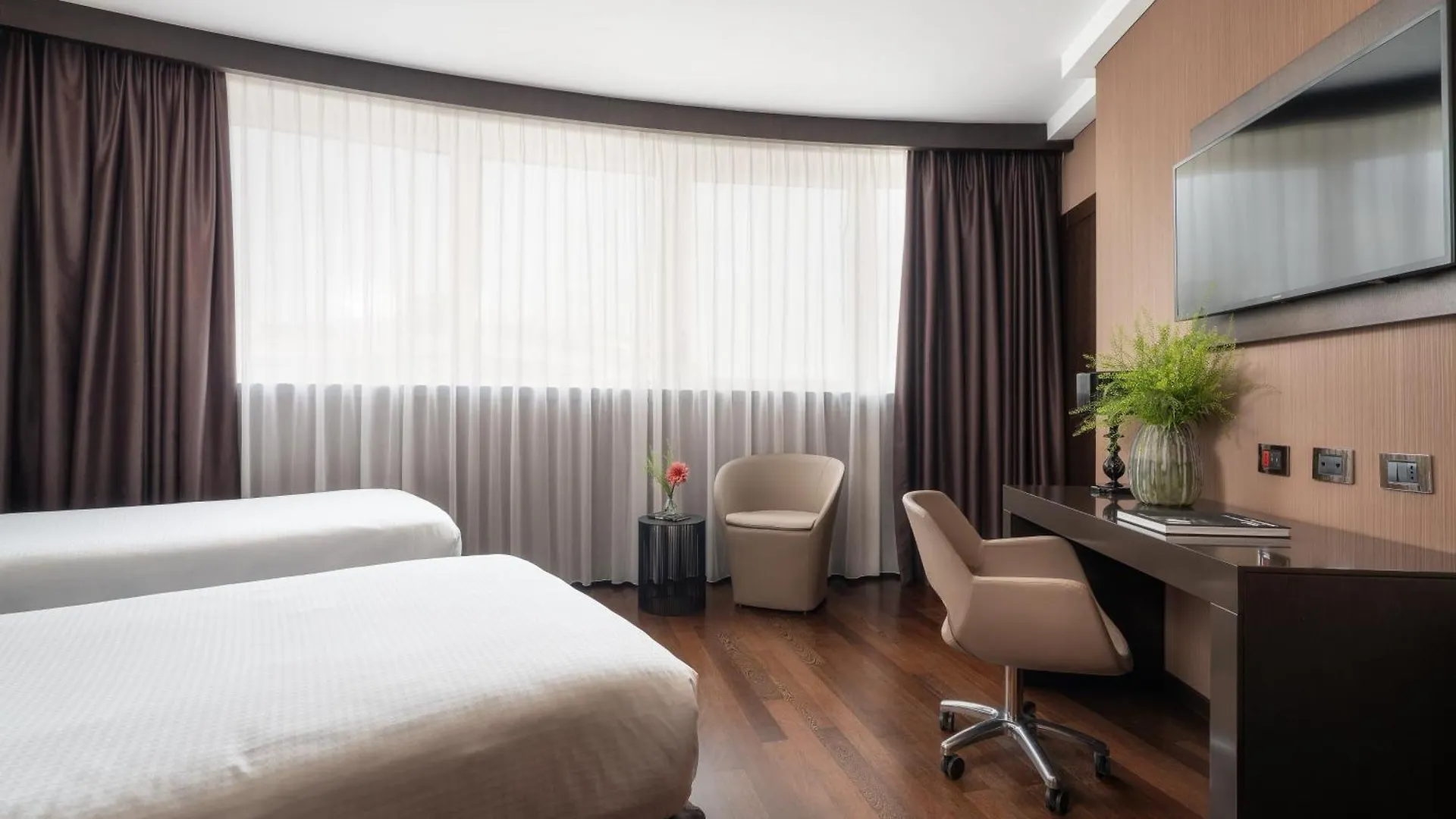 Crowne Plaza Milan City By Ihg איטליה